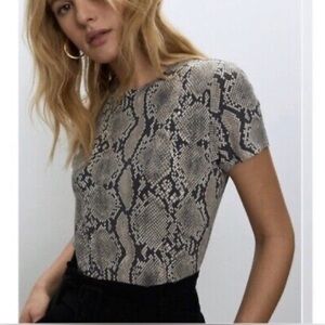 Babaton snake print tee